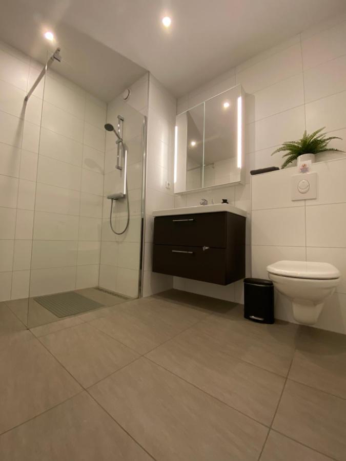 בראוניסה Ijsvogel Apartment, Duplex Family Home 4-Bed Located On The Largest Saltwater Lake מראה חיצוני תמונה